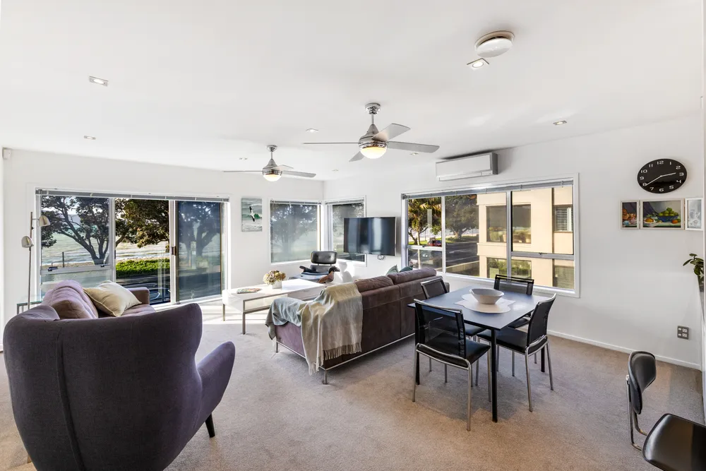 Photos of 4/255 Tamaki Drive