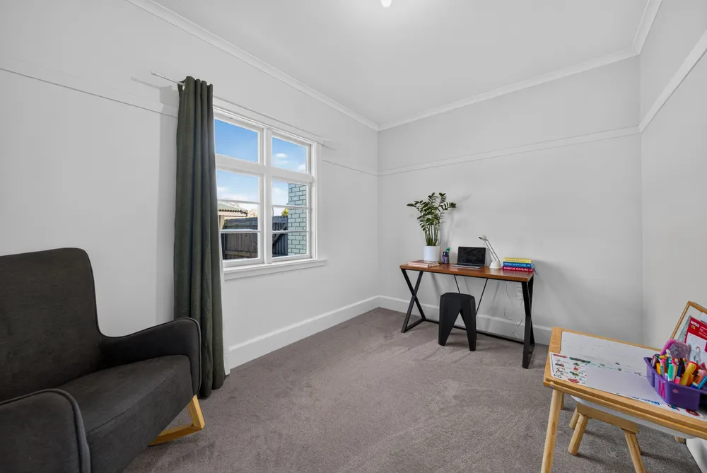 Photos of 150 Mackenzie Avenue