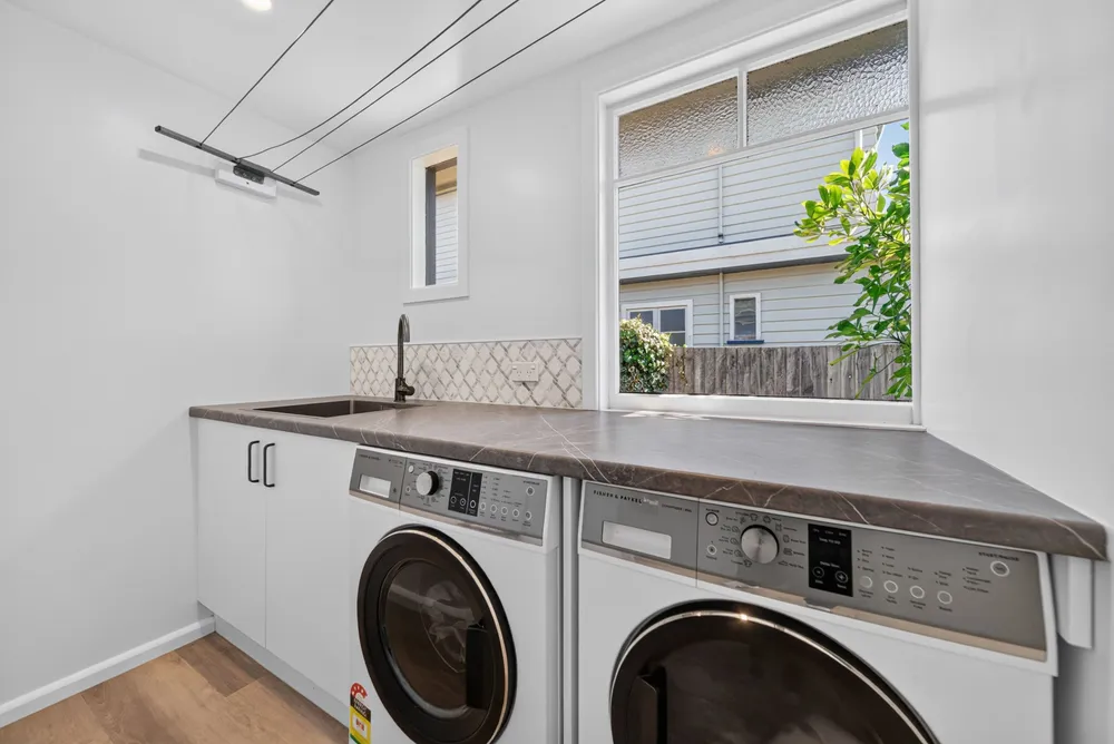 Photos of 150 Mackenzie Avenue