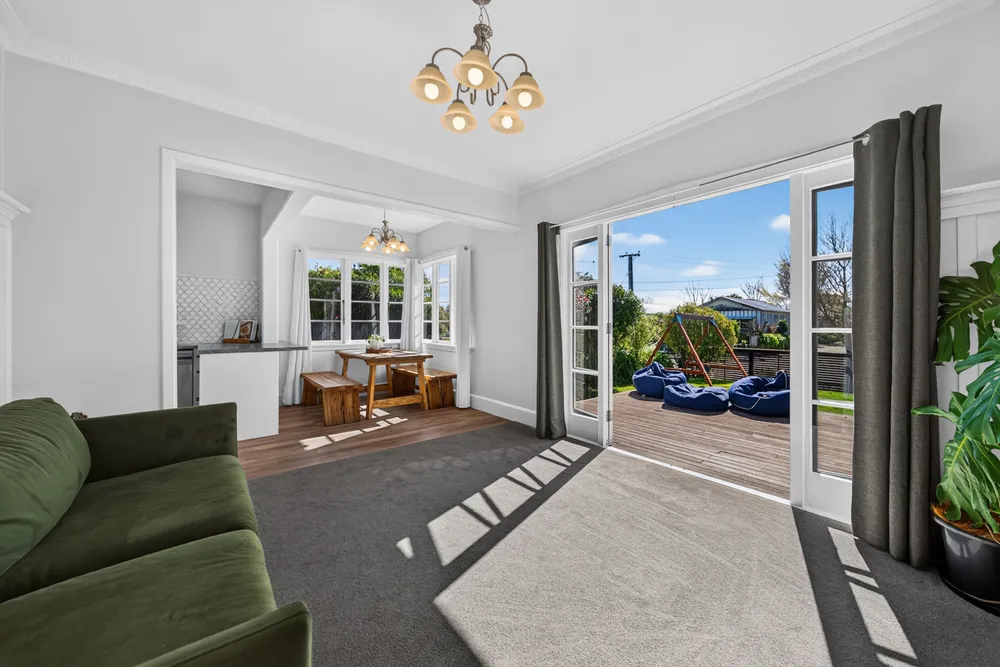 Photos of 150 Mackenzie Avenue