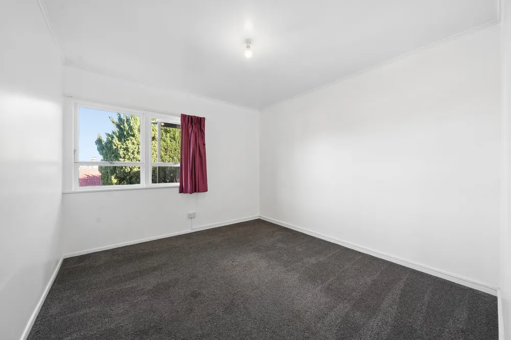 Photos of 31 Laburnum Road