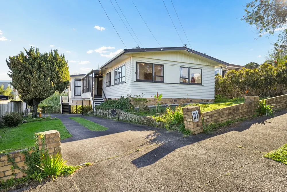 Photos of 31 Laburnum Road