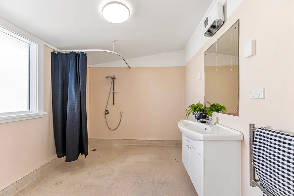 Photos of 2 Wellgarth Street