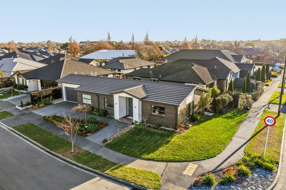 Photos of 2 Colin Laloli Place