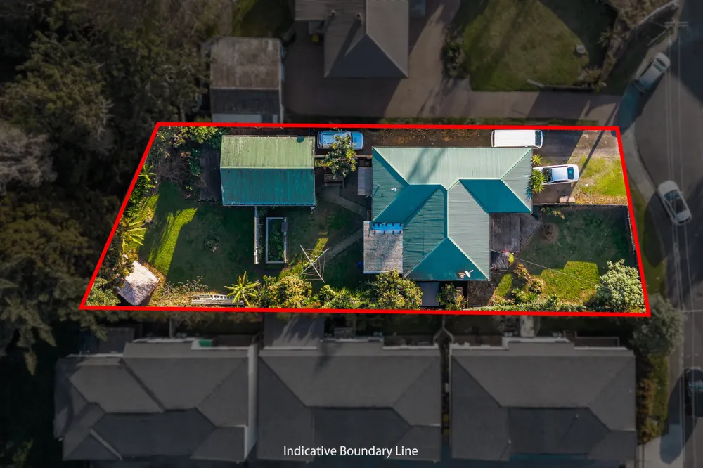 Photos of 26 Laureston Avenue