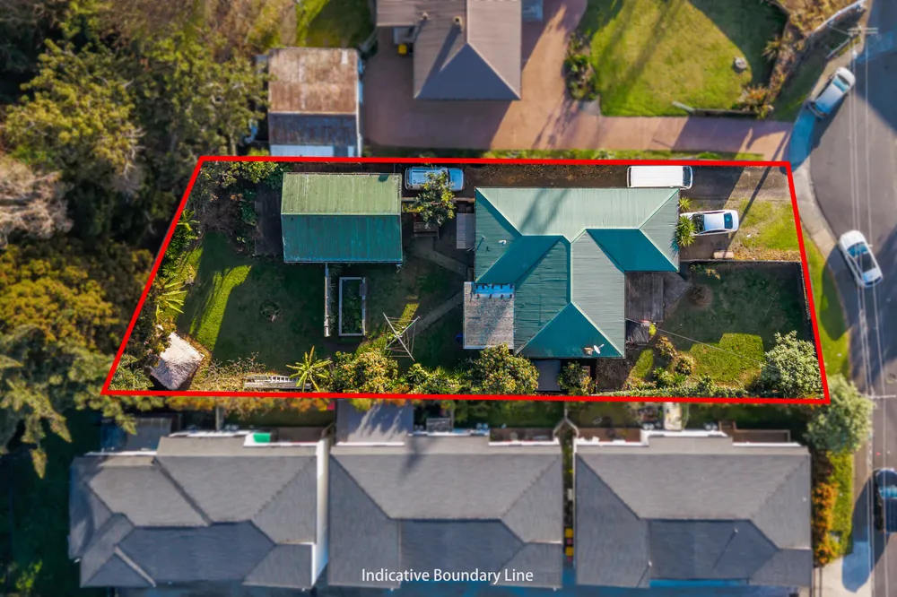 Photos of 26 Laureston Avenue