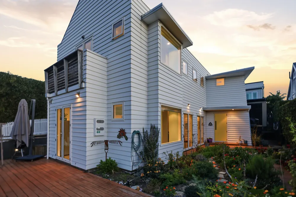 Photos of 61A Vale Road