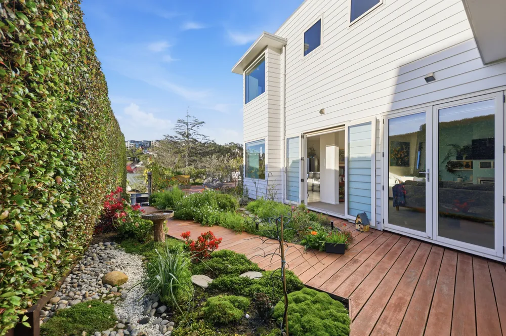 Photos of 61A Vale Road