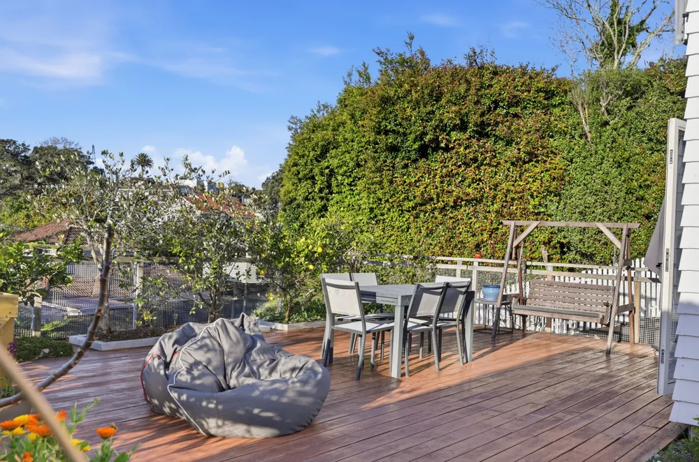 Photos of 61A Vale Road