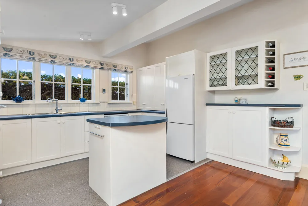 Photos of 34 Tennyson Street