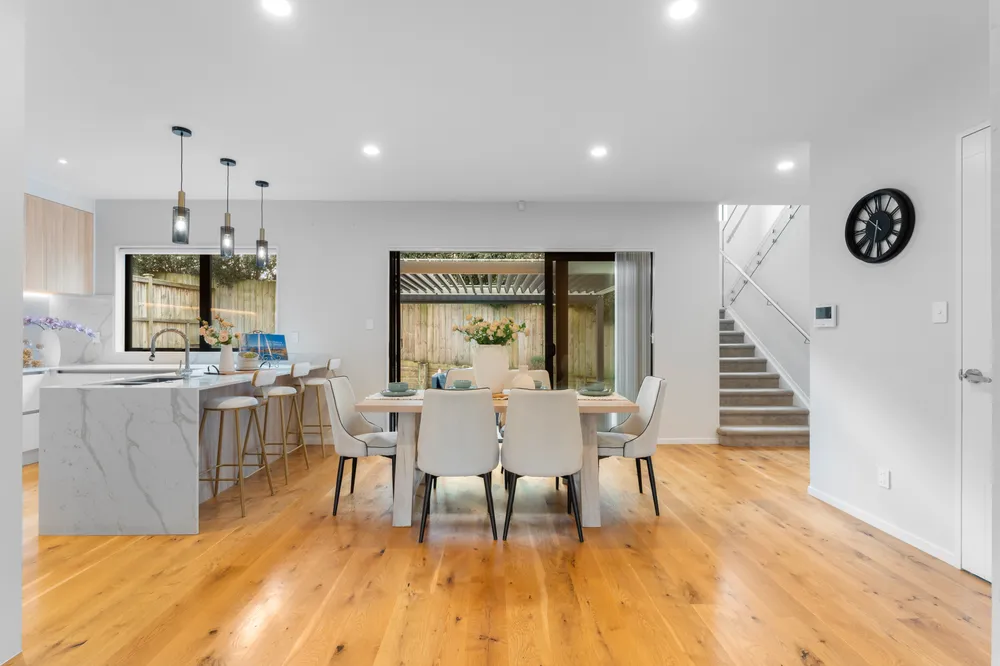 Photos of 393 Rosedale Road