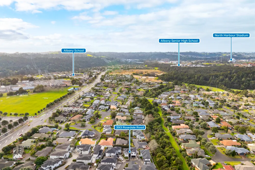 Photos of 393 Rosedale Road