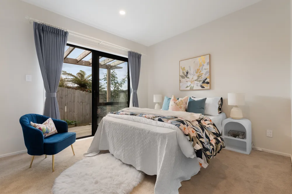 Photos of 393 Rosedale Road