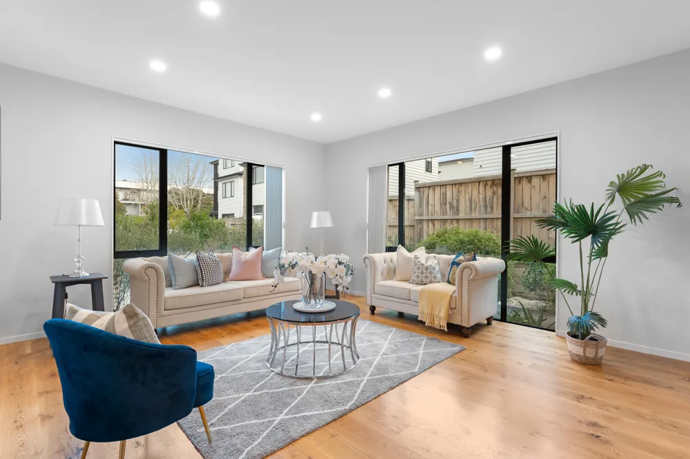 Photos of 393 Rosedale Road