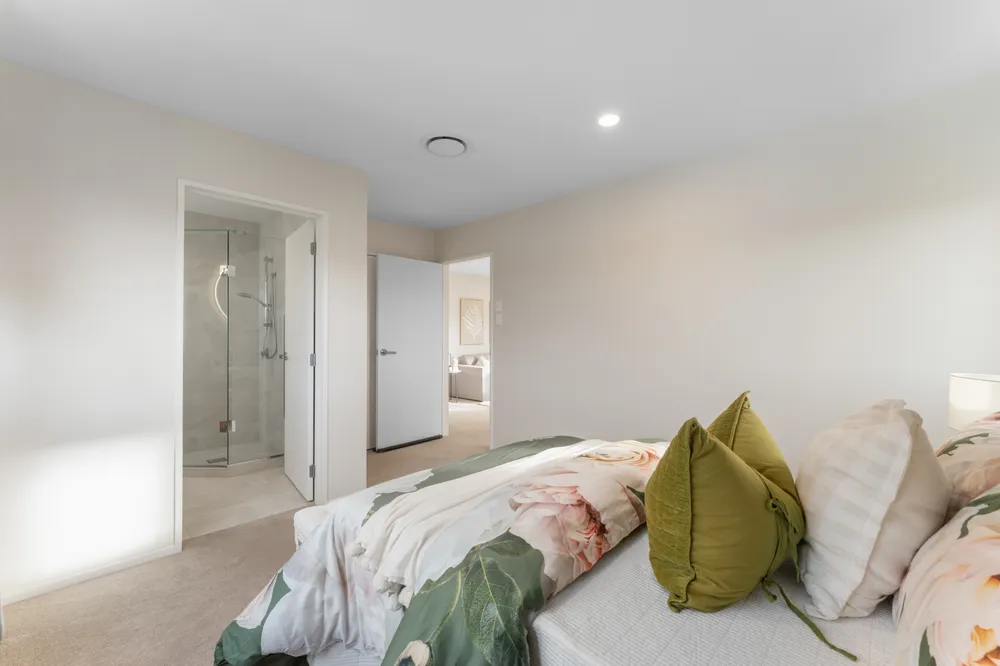 Photos of 393 Rosedale Road