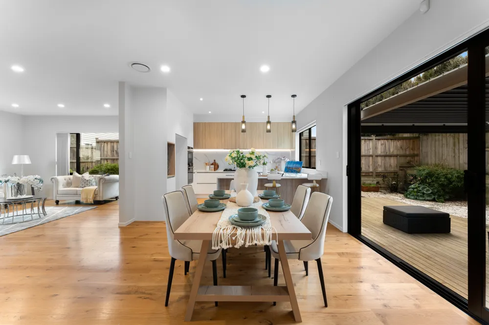 Photos of 393 Rosedale Road