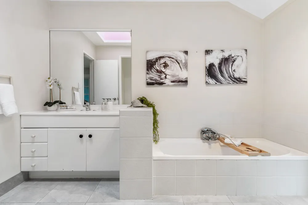 Photos of 13 Wisteria Way