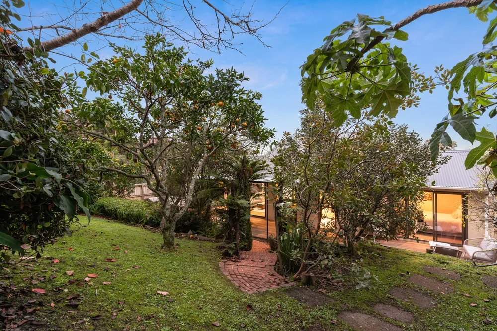 Photos of 13 Wisteria Way