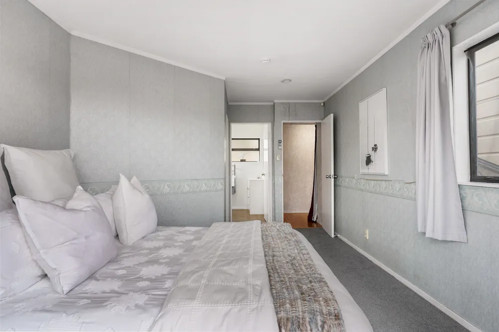 Photos of 13 Wisteria Way