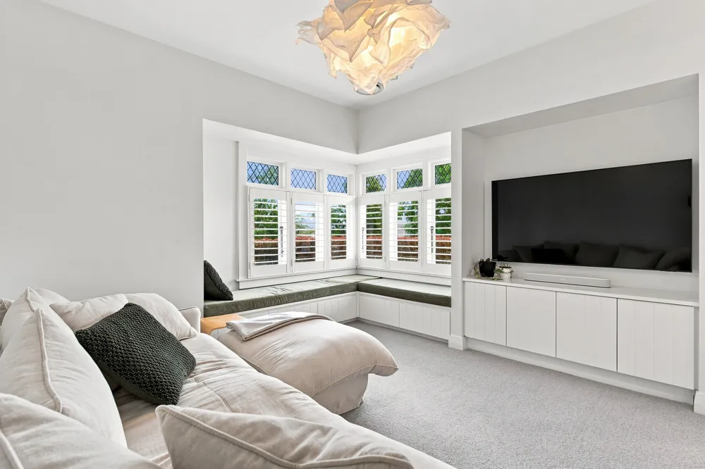 Photos of 51 Smale Street