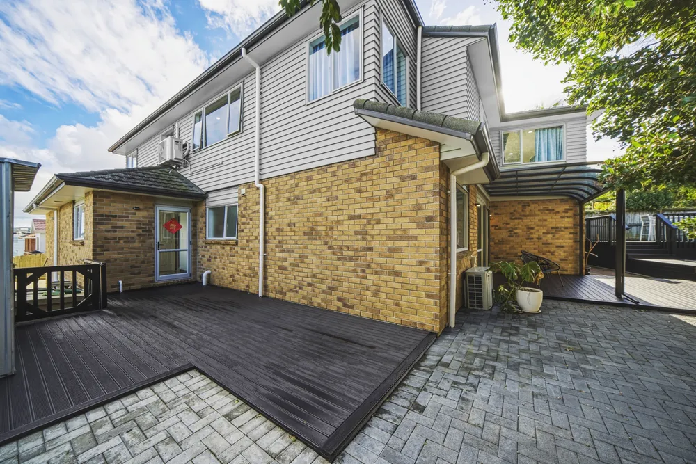 Photos of 27A Lyttelton Avenue