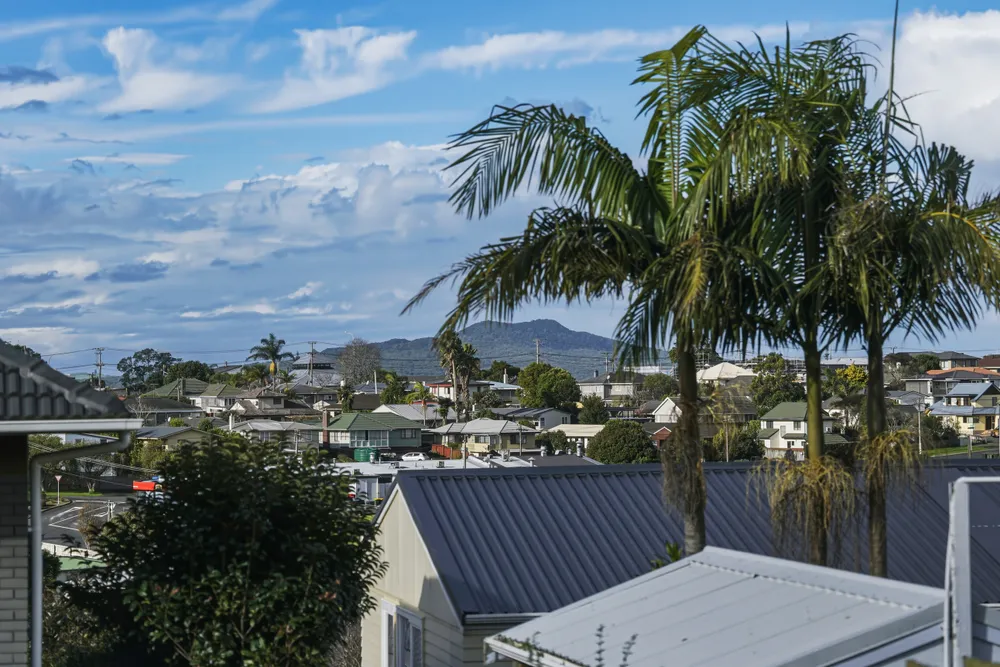Photos of 27A Lyttelton Avenue