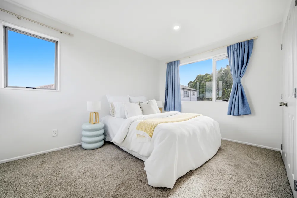 Photos of 27A Lyttelton Avenue
