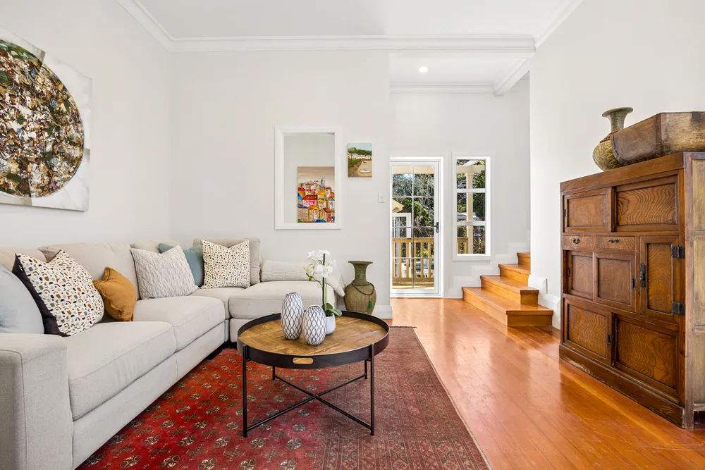 Photos of 10 Hasbury Avenue