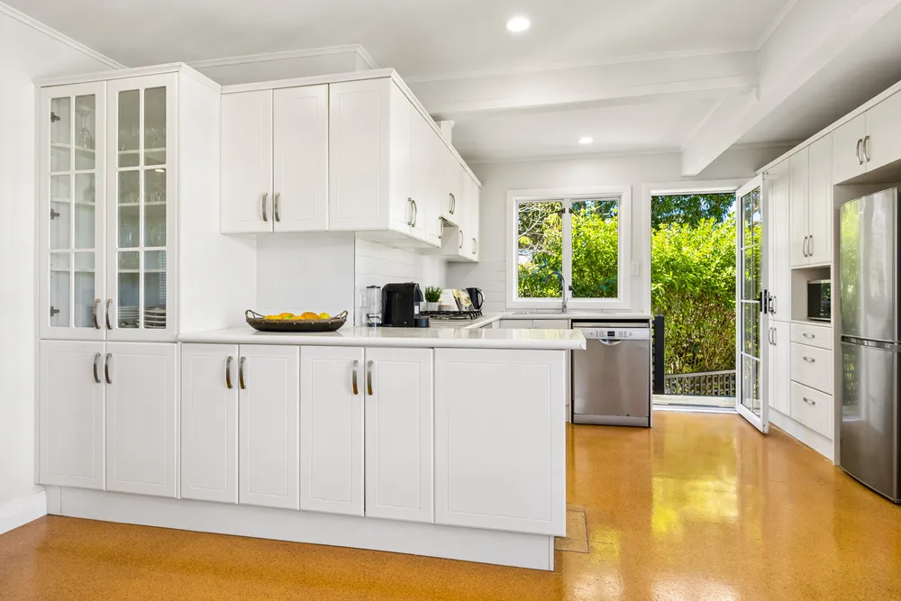 Photos of 10 Hasbury Avenue