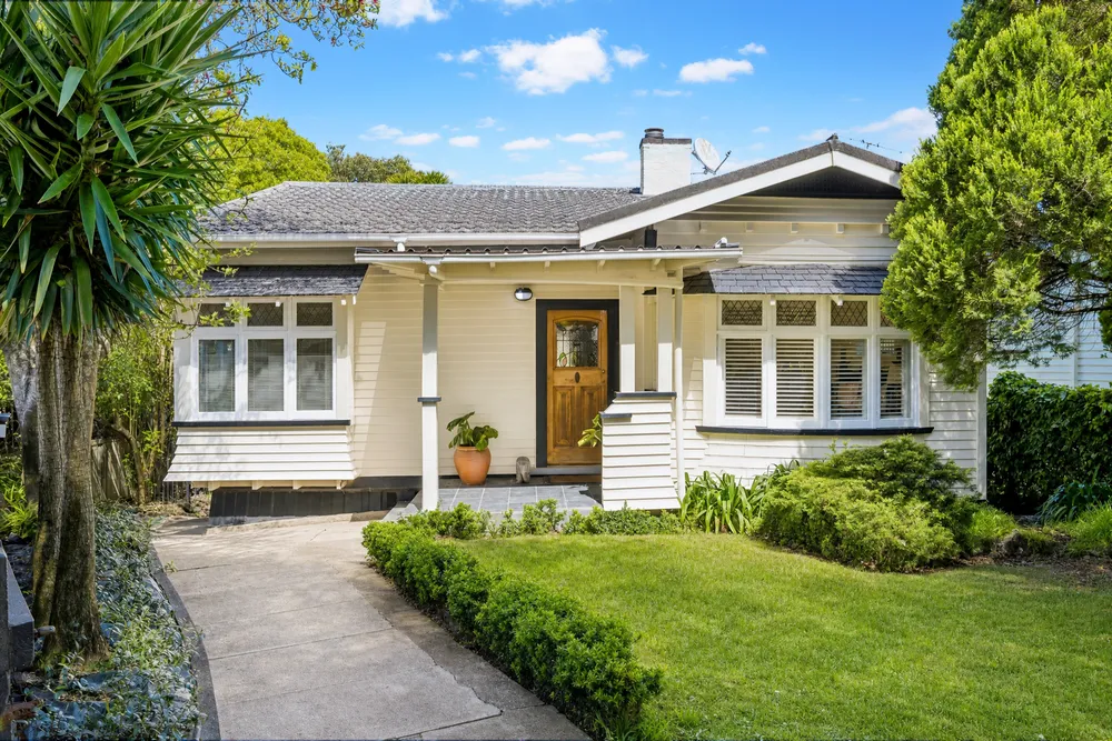 Photos of 10 Hasbury Avenue