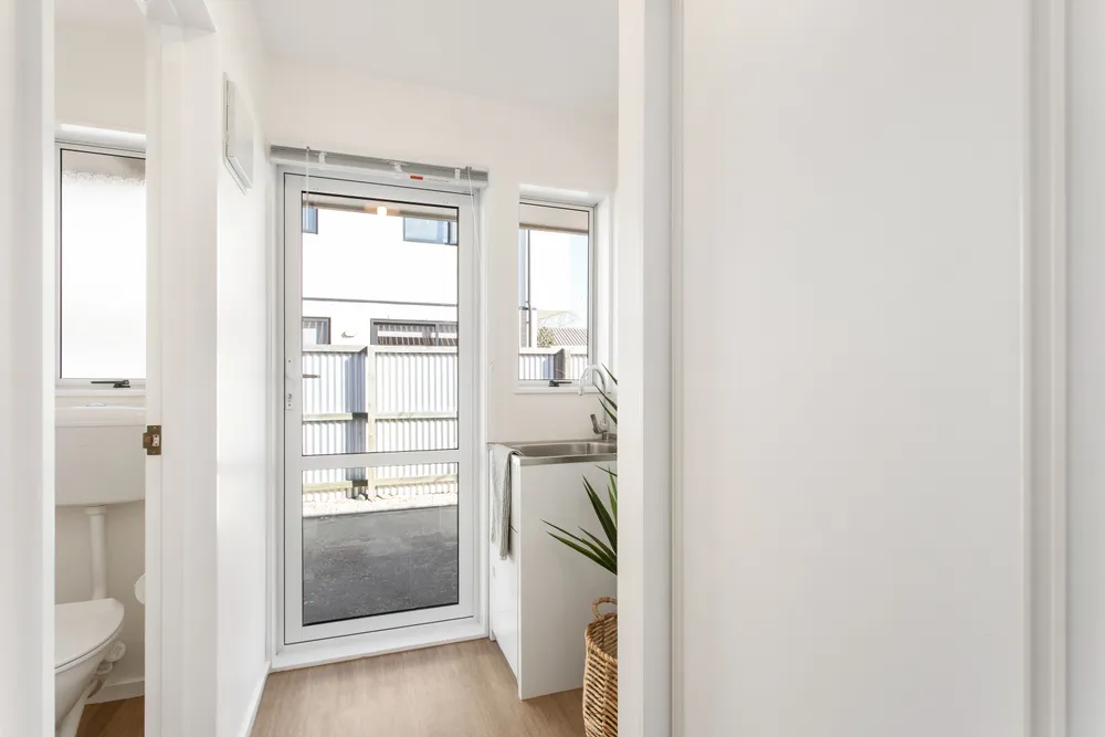 Photos of 20a Rutherford Street