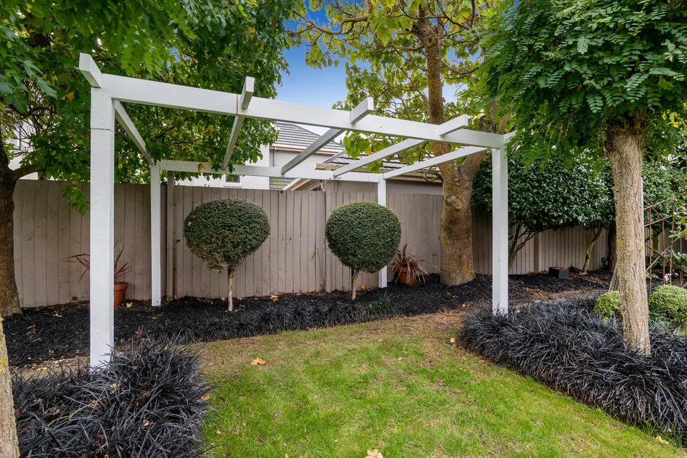 Photos of 16 Ridgewood Place