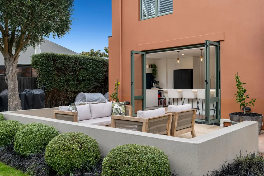 Photos of 16 Ridgewood Place