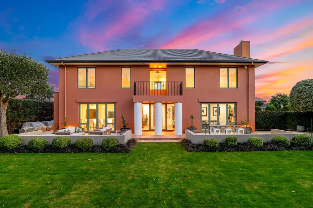 Photos of 16 Ridgewood Place