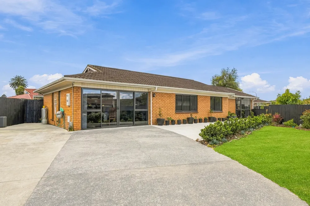 Photos of 22 Ihaka Place