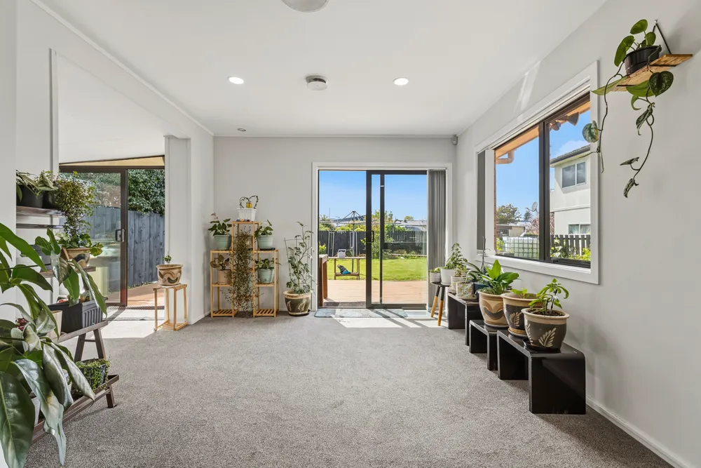 Photos of 22 Ihaka Place