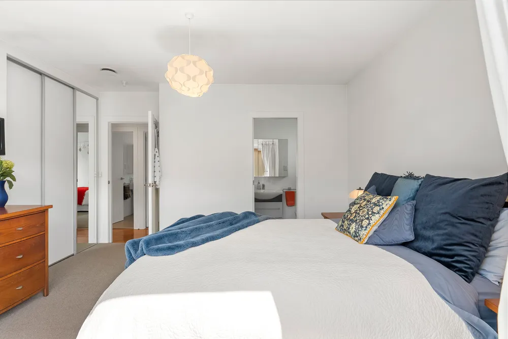 Photos of 89 Whitehaven Road