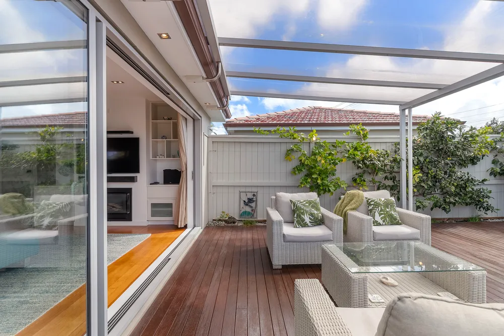 Photos of 89 Whitehaven Road