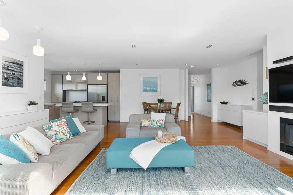 Photos of 89 Whitehaven Road