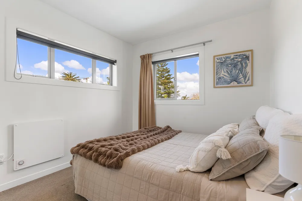 Photos of 89 Whitehaven Road