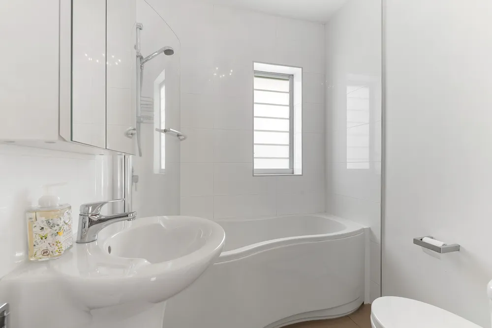 Photos of 89 Whitehaven Road