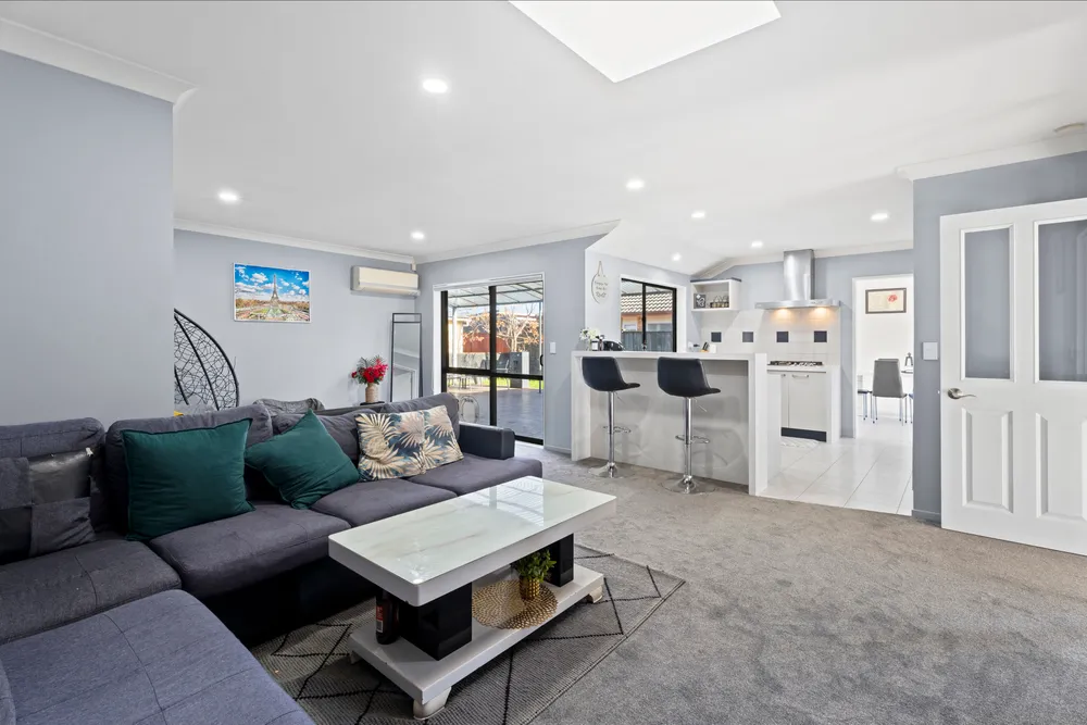 Photos of 36 Turnberry Drive