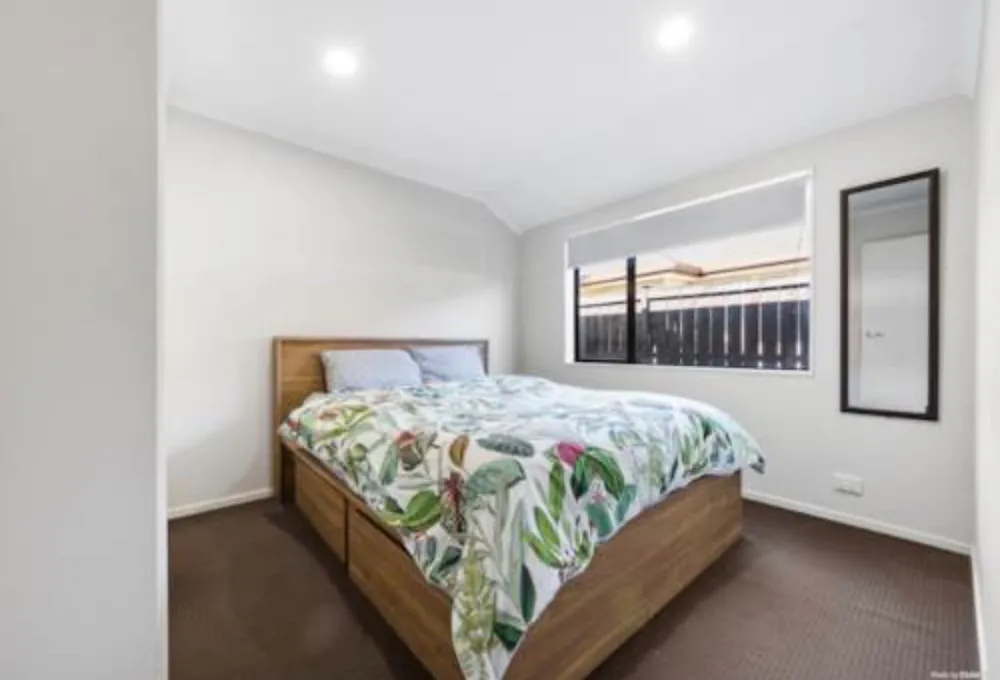 Photos of 36 Turnberry Drive
