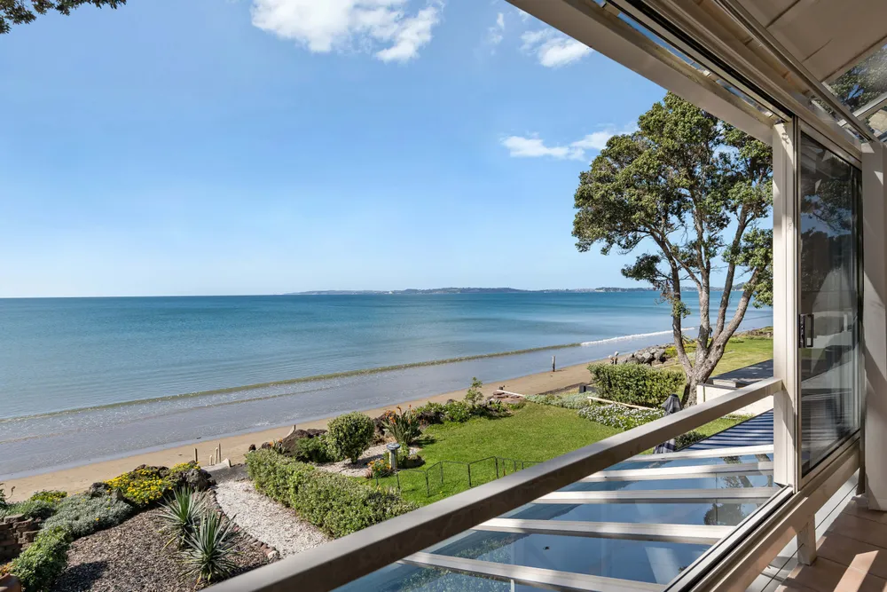 Photos of 307A Hibiscus Coast Highway