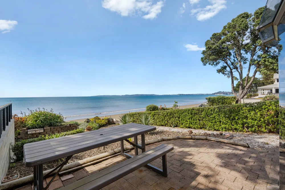 Photos of 307A Hibiscus Coast Highway