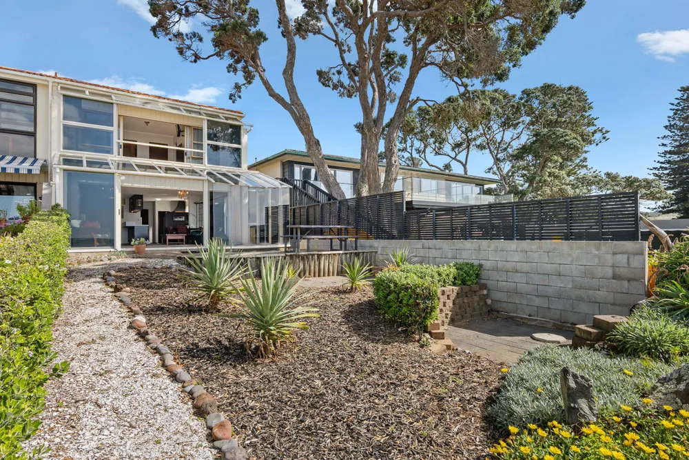 Photos of 307A Hibiscus Coast Highway