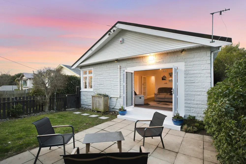 Photos of 133 Studholme Street