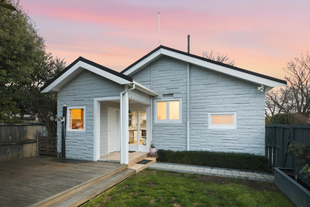 Photos of 133 Studholme Street