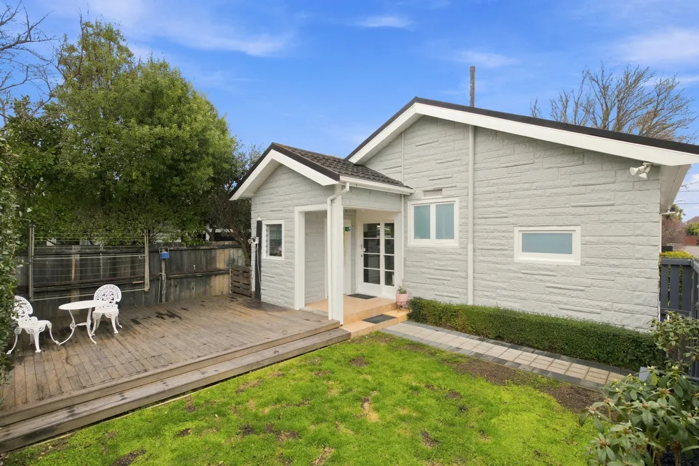 Photos of 133 Studholme Street