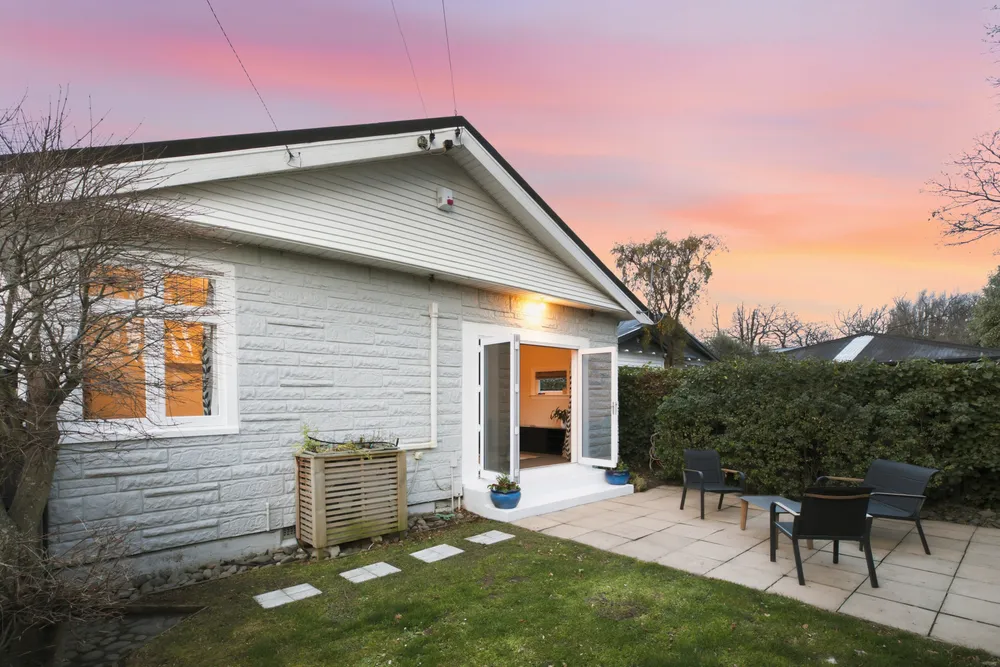 Photos of 133 Studholme Street
